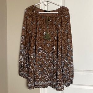 Tunic blouse sheer lace lined